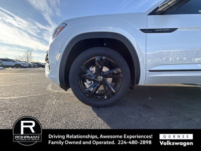 2026 Volkswagen Atlas Cross Sport 2.0T SEL R-Line Black