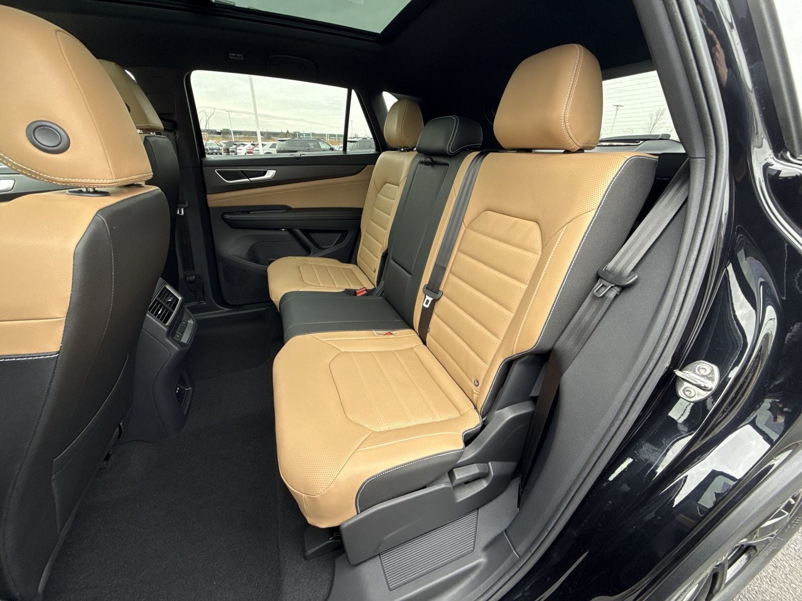 2026 Volkswagen Atlas Cross Sport 2.0T SEL R-Line Black