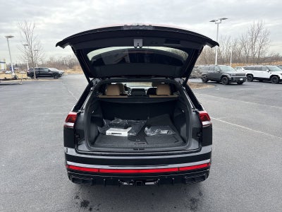 2026 Volkswagen Atlas Cross Sport 2.0T SEL R-Line Black