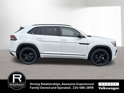 2026 Volkswagen Atlas Cross Sport 2.0T SEL R-Line Black