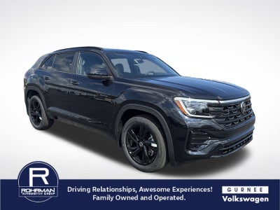 2026 Volkswagen Atlas Cross Sport 2.0T SEL R-Line Black