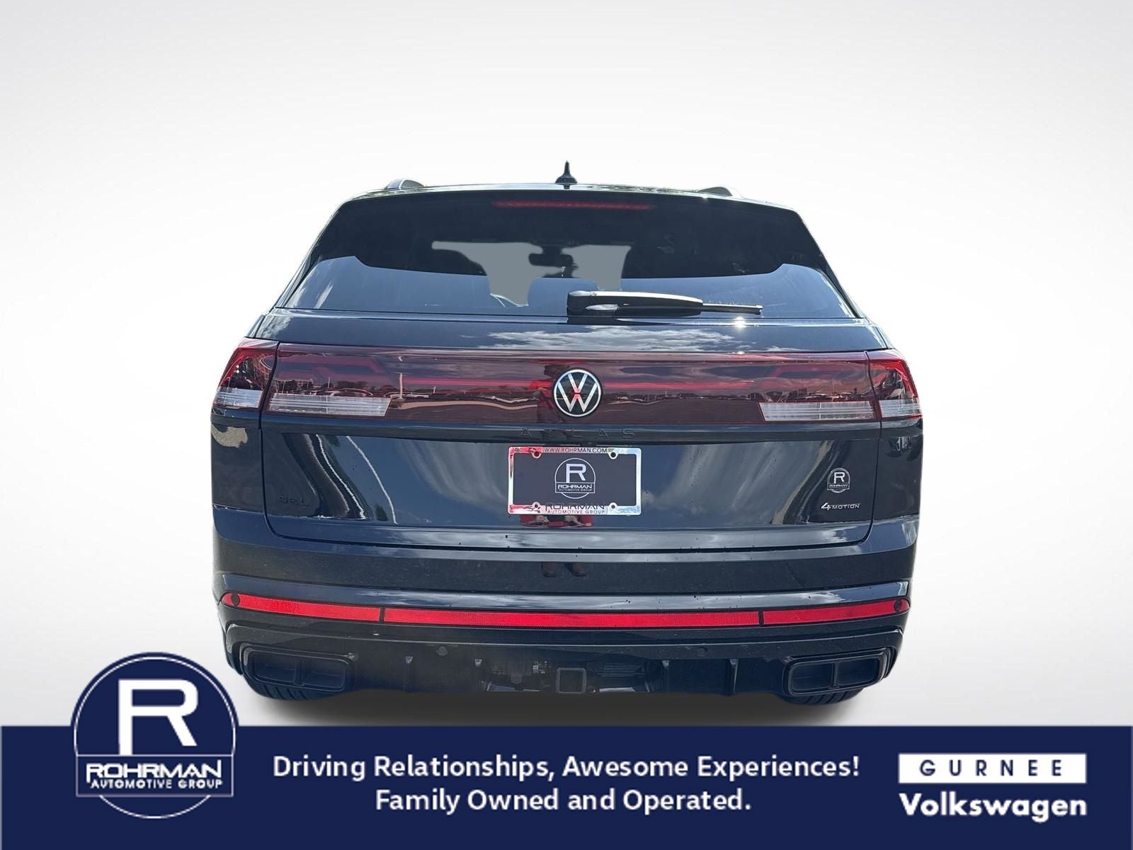 2026 Volkswagen Atlas Cross Sport 2.0T SEL R-Line Black