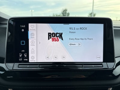 2026 Volkswagen Atlas Cross Sport 2.0T SEL R-Line Black
