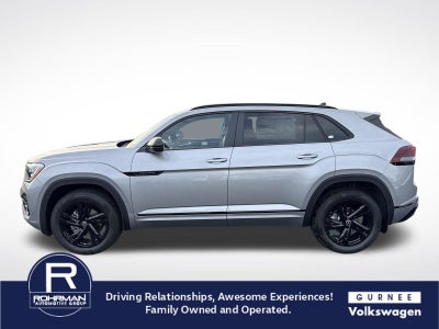 2026 Volkswagen Atlas Cross Sport 2.0T SEL R-Line Black