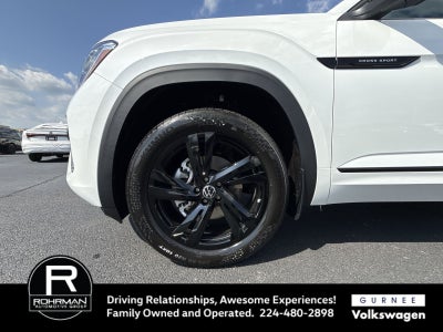 2026 Volkswagen Atlas Cross Sport 2.0T SEL R-Line Black