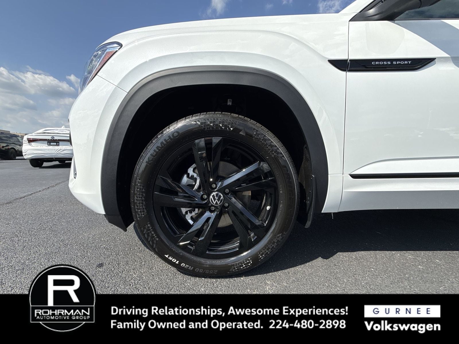2026 Volkswagen Atlas Cross Sport 2.0T SEL R-Line Black