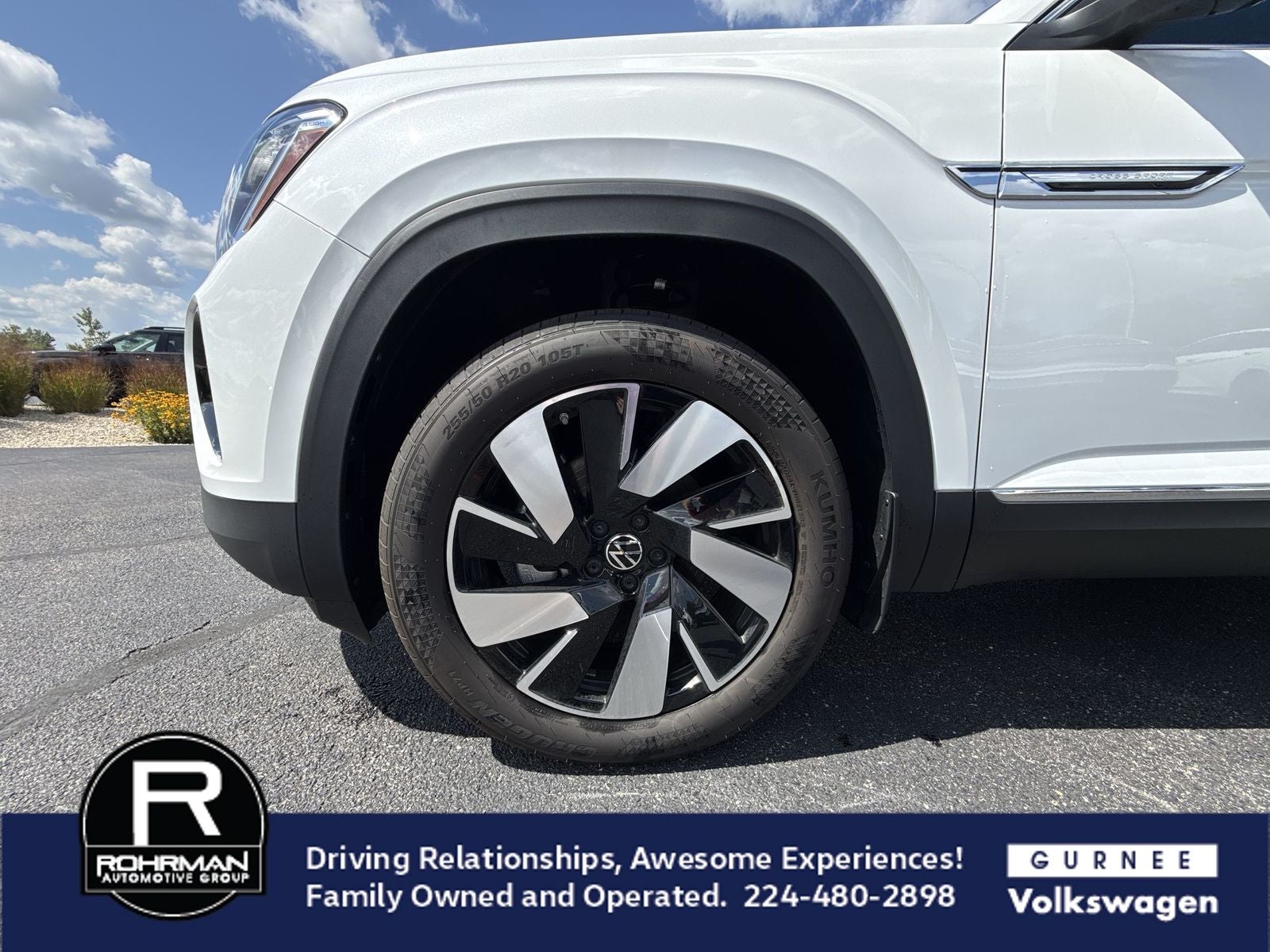 2026 Volkswagen Atlas Cross Sport 2.0T SEL