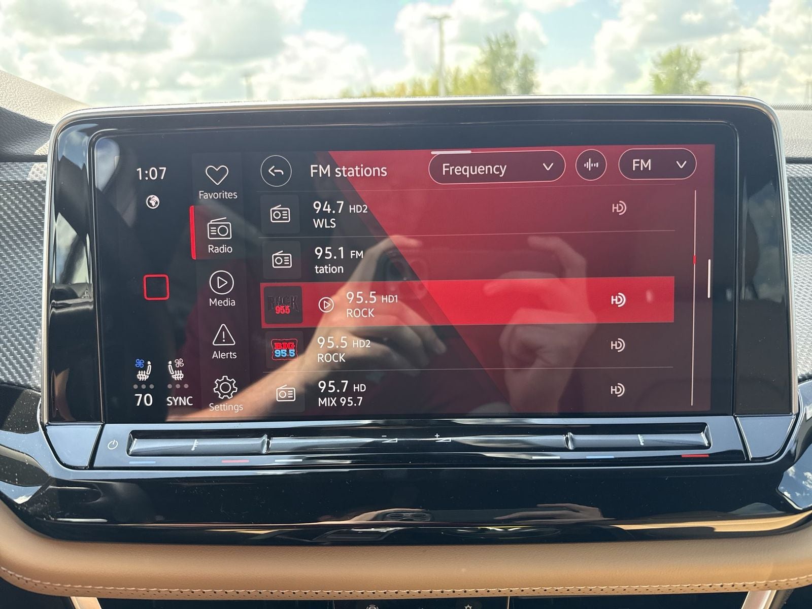 2026 Volkswagen Atlas Cross Sport 2.0T SEL