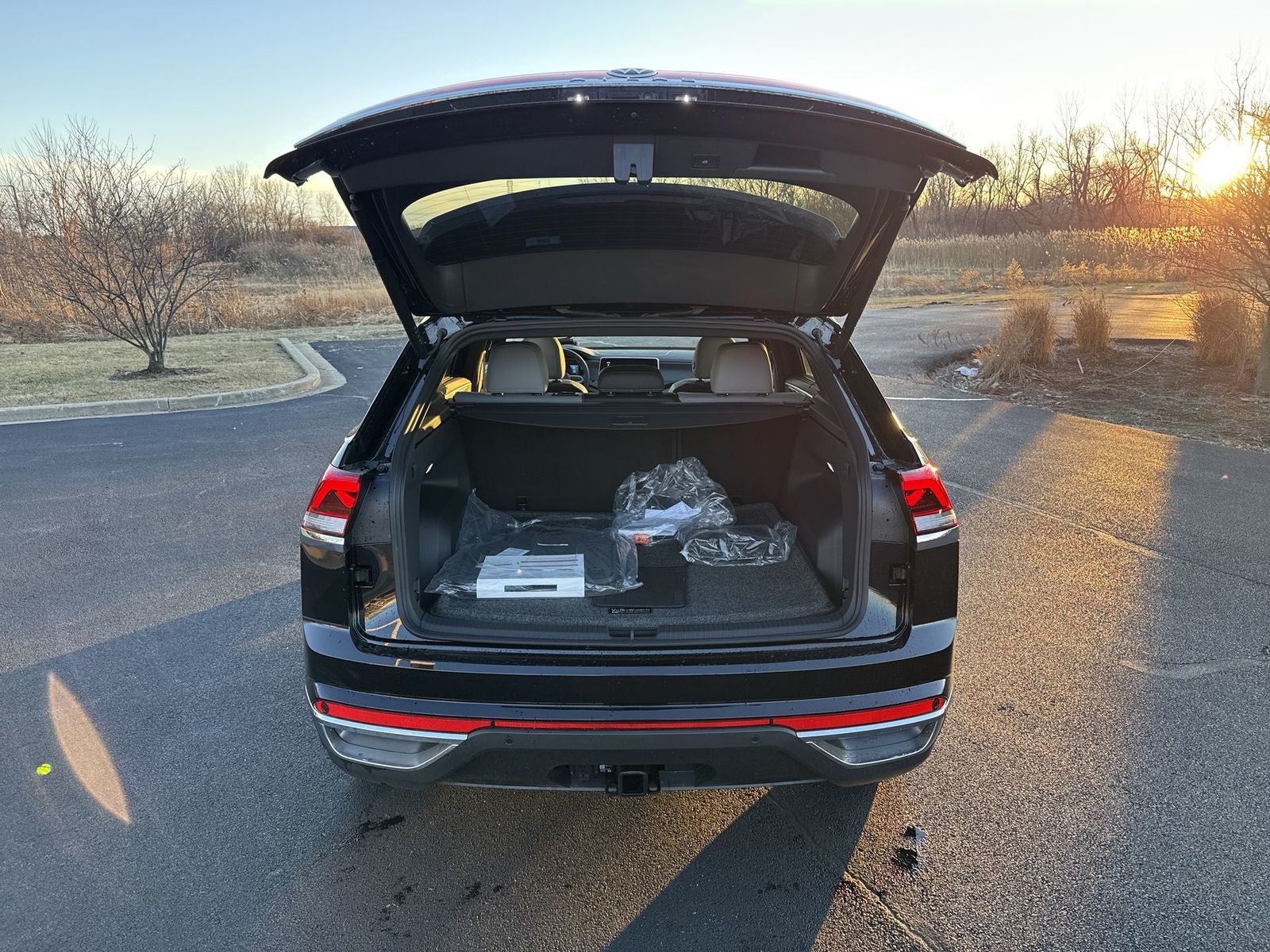 2026 Volkswagen Atlas Cross Sport 2.0T SEL