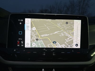 2026 Volkswagen Atlas Cross Sport 2.0T SEL