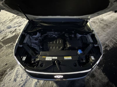 2026 Volkswagen Atlas Cross Sport 2.0T SEL