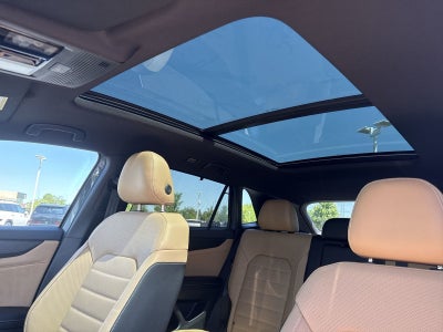 2026 Volkswagen Atlas Cross Sport 2.0T SEL