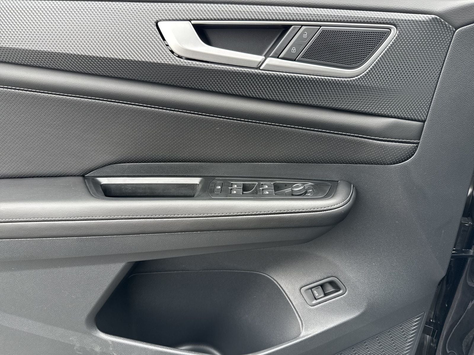 2026 Volkswagen Atlas Cross Sport 2.0T SEL