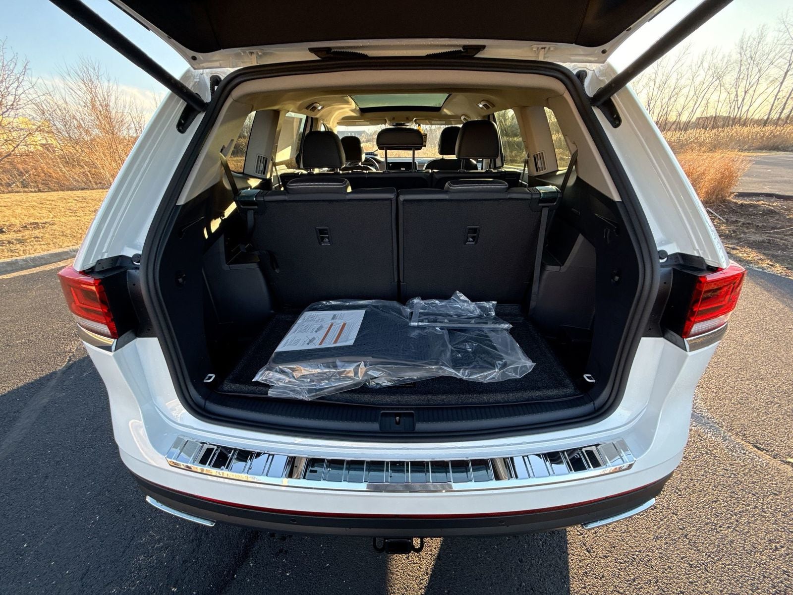 2026 Volkswagen Atlas 2.0T SEL