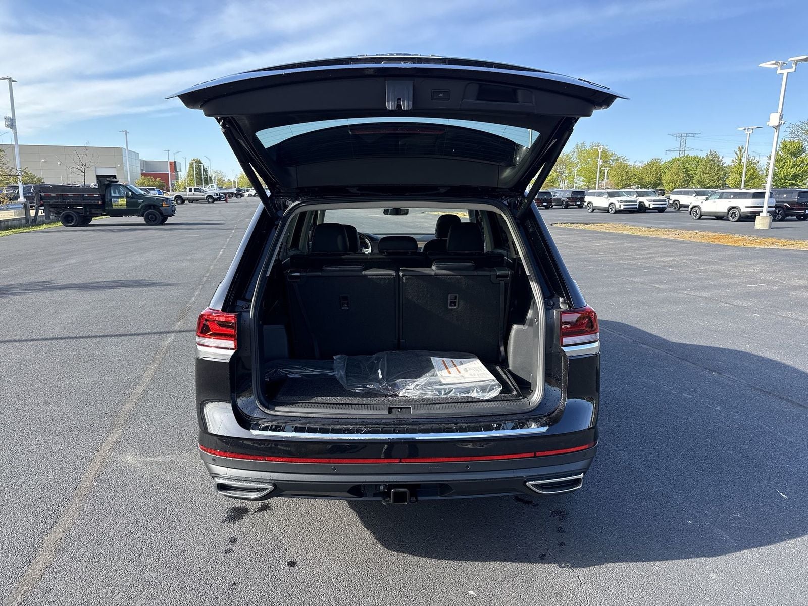 2026 Volkswagen Atlas 2.0T SEL