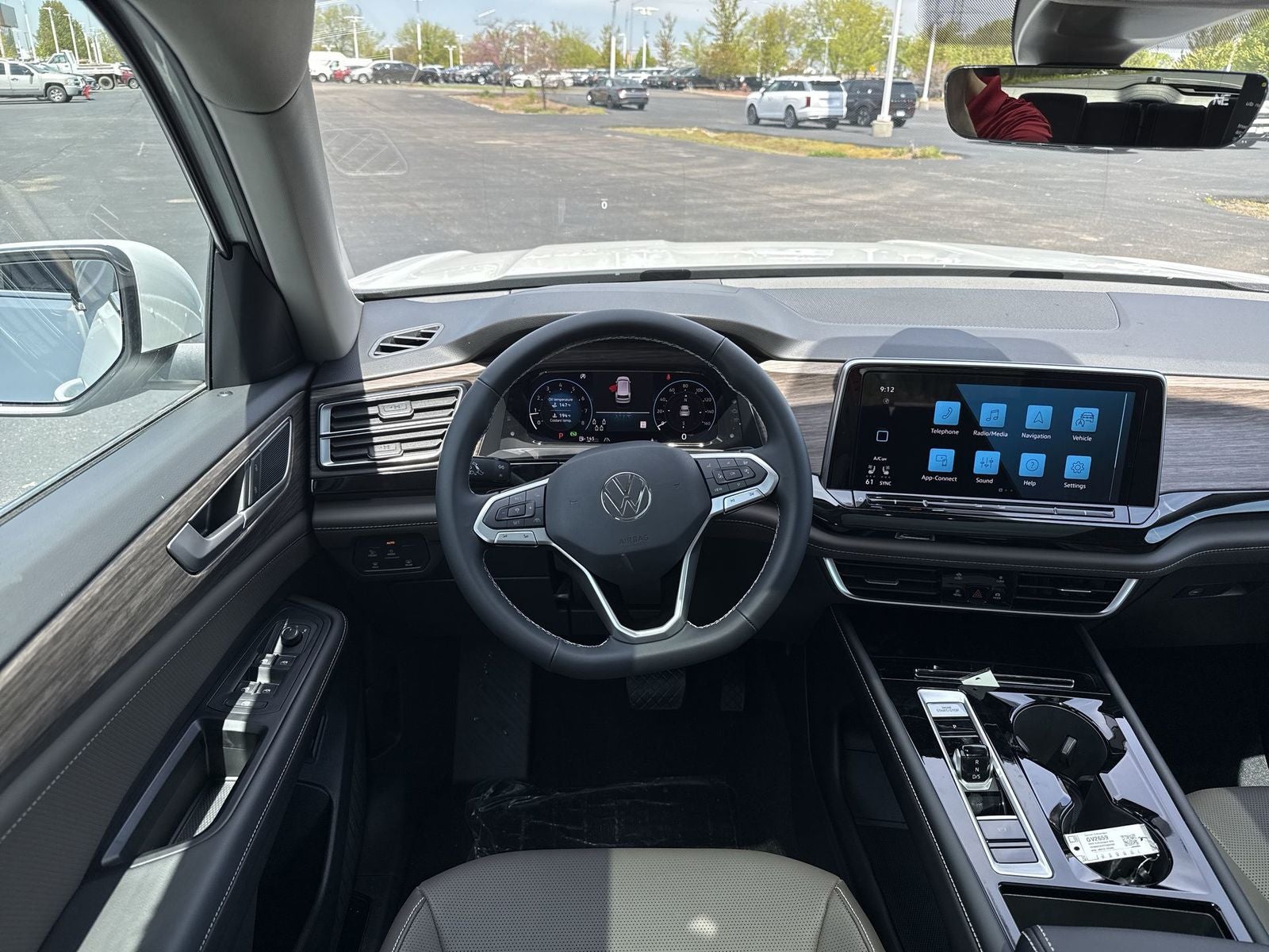 2026 Volkswagen Atlas 2.0T SEL
