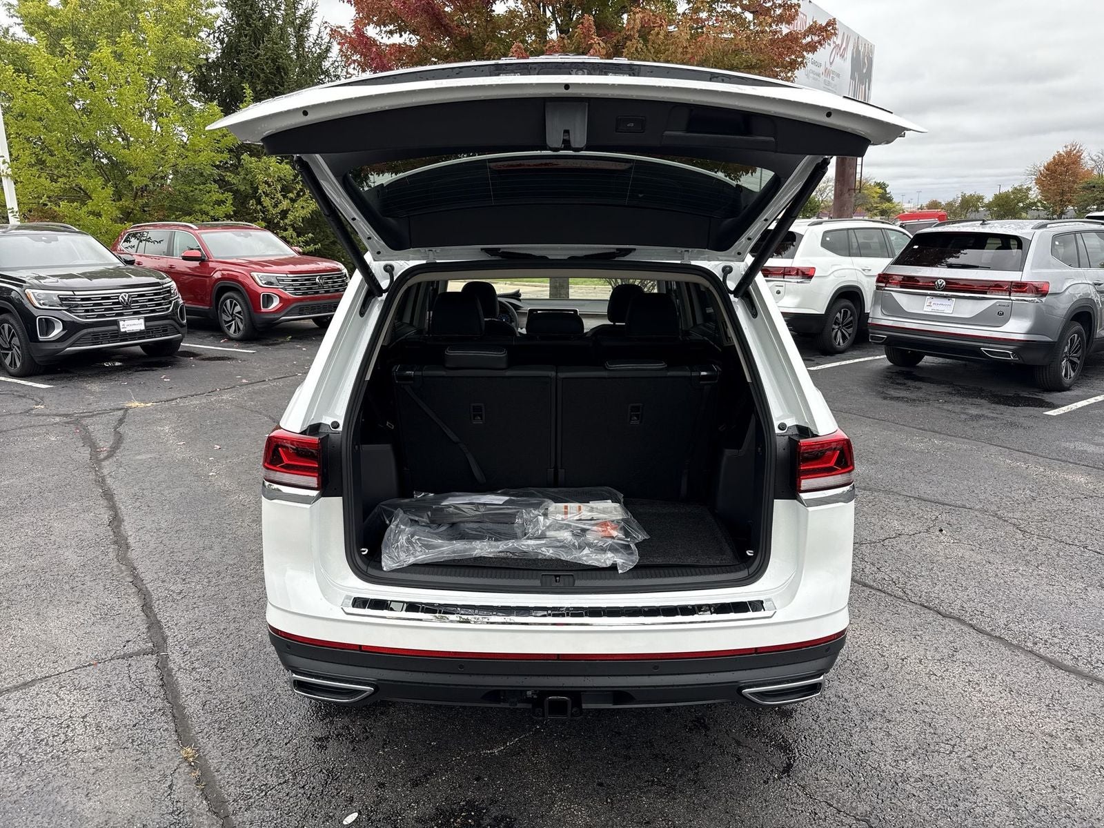 2026 Volkswagen Atlas 2.0T SEL