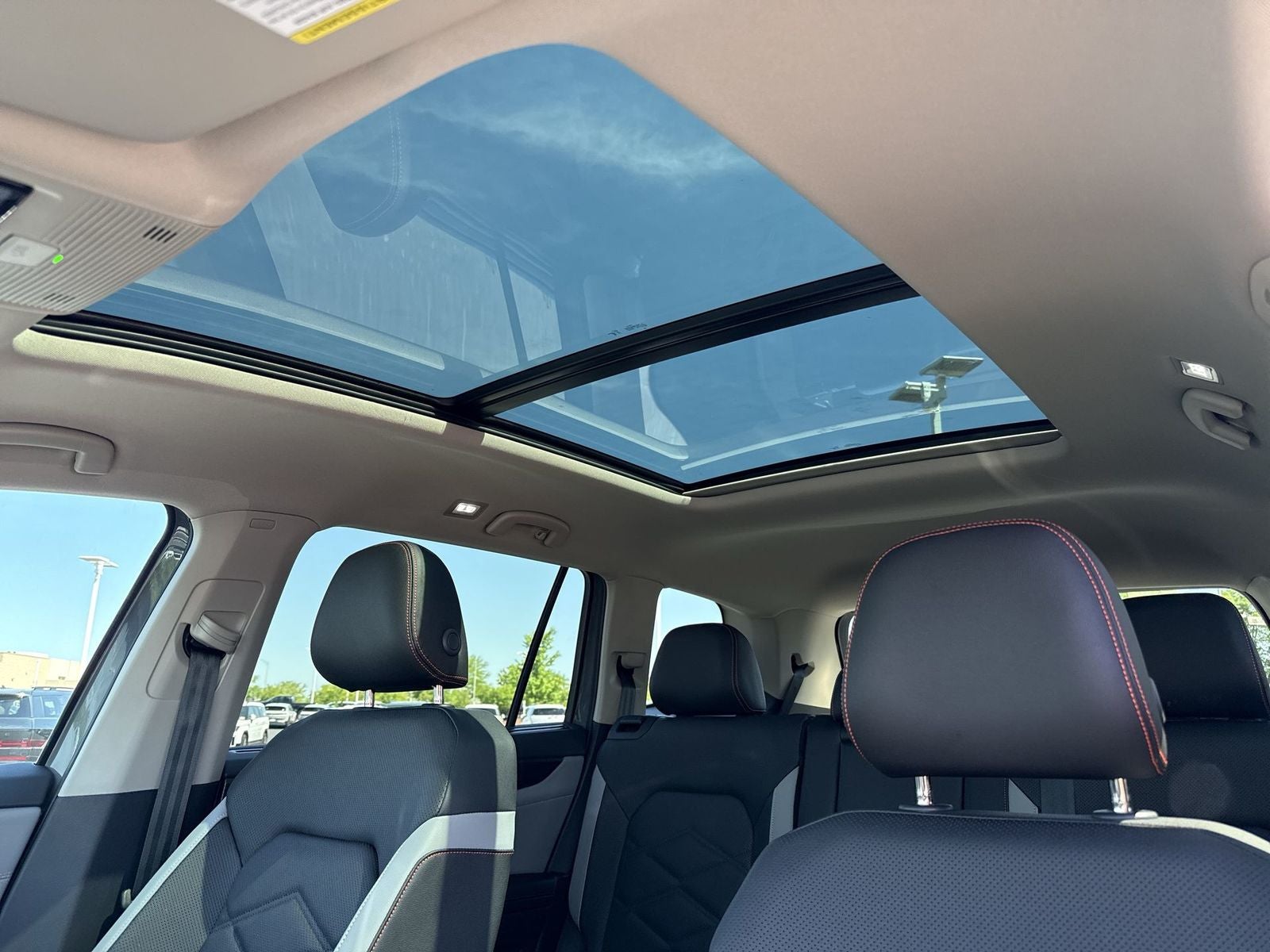 2026 Volkswagen Atlas 2.0T Peak Edition
