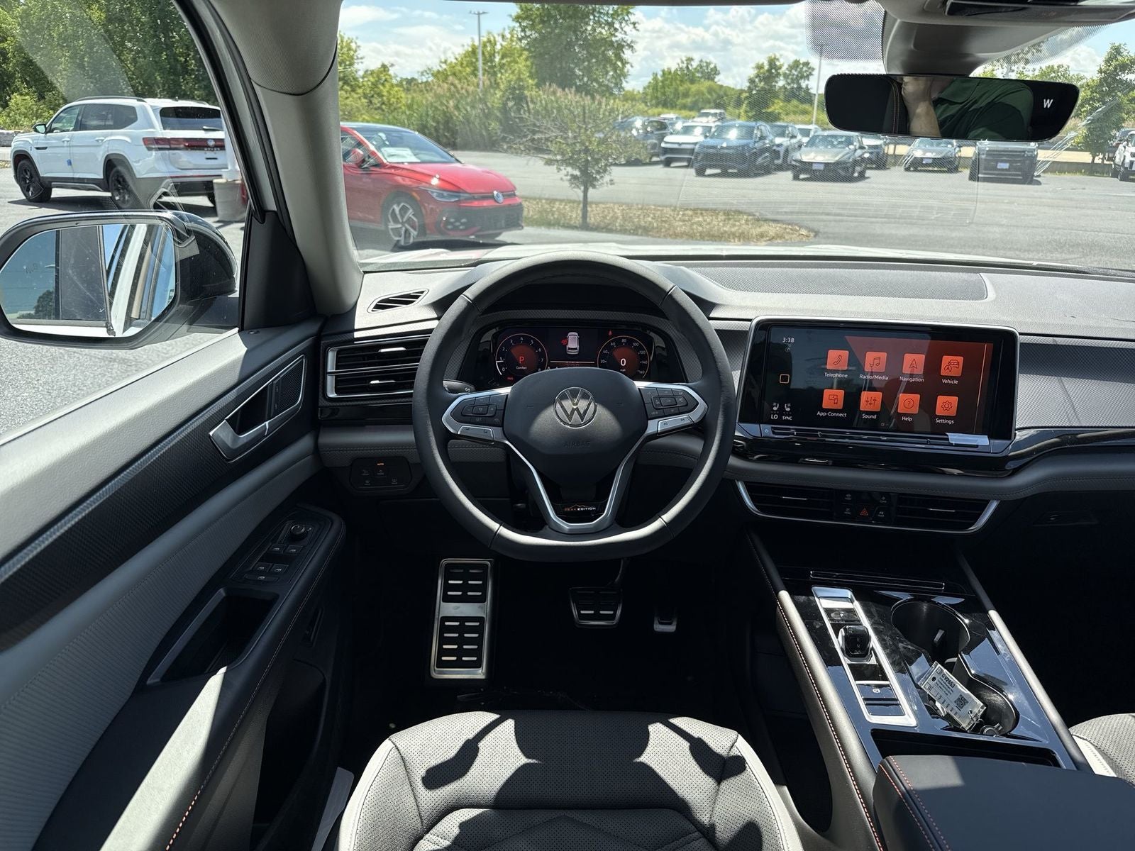 2026 Volkswagen Atlas 2.0T Peak Edition