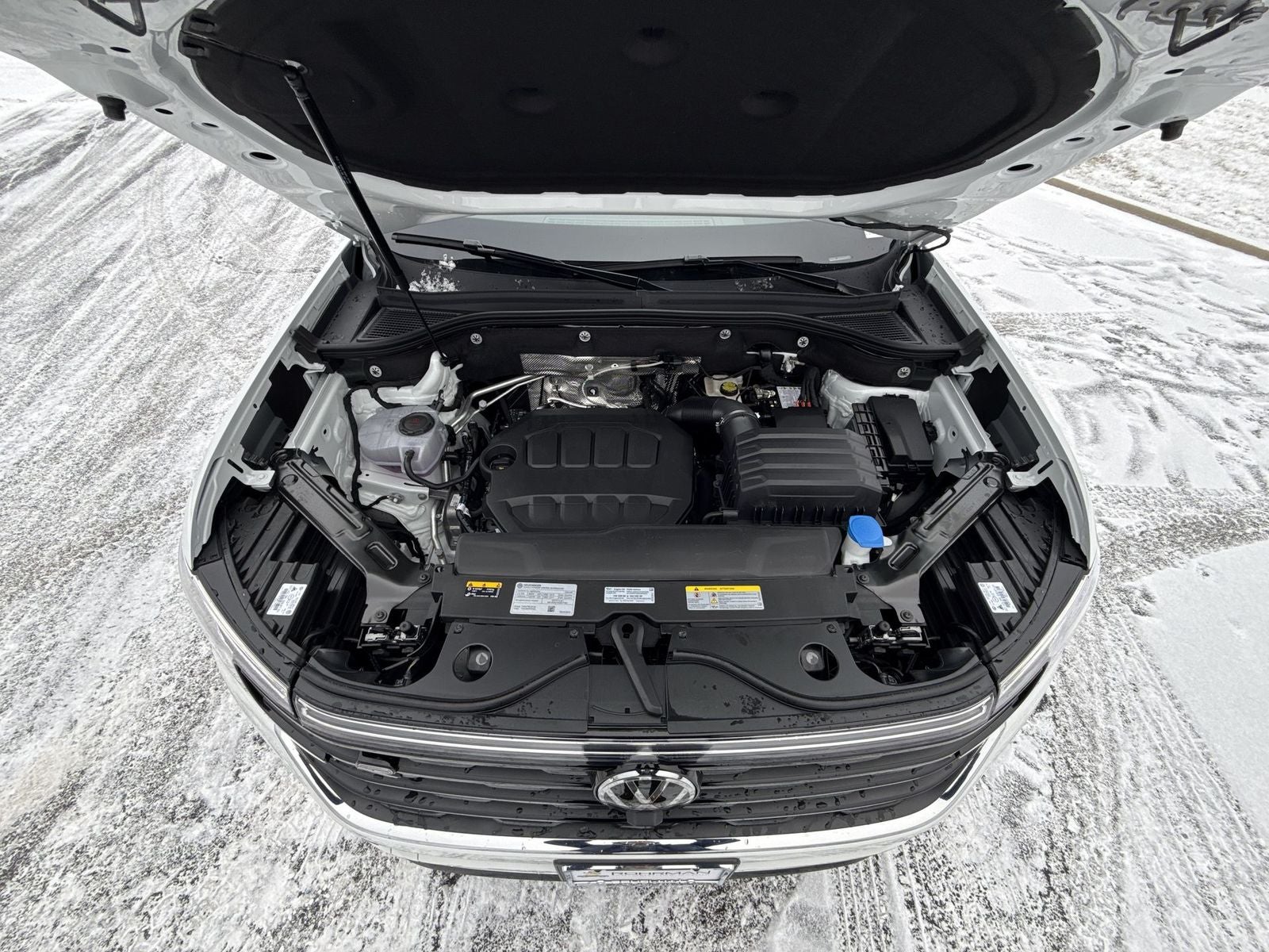 2026 Volkswagen Atlas Cross Sport 2.0T SEL Premium R-Line