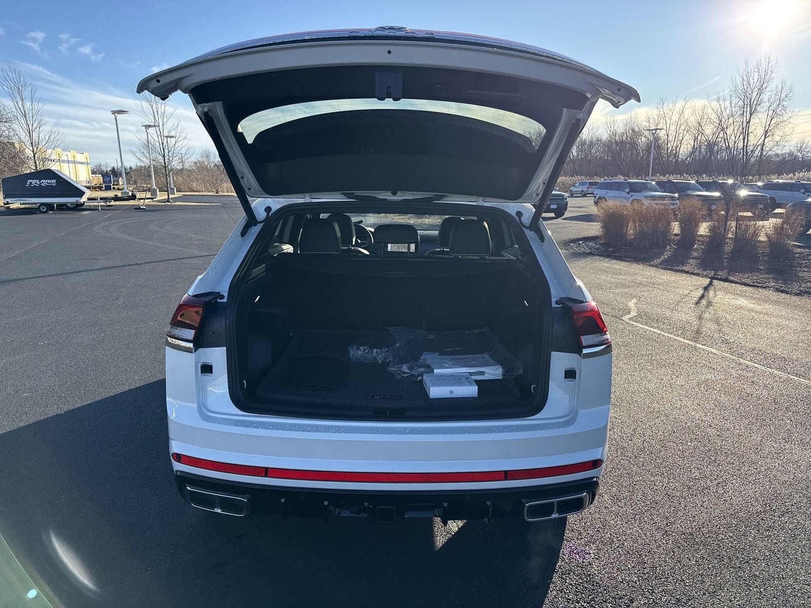 2026 Volkswagen Atlas Cross Sport 2.0T SEL Premium R-Line