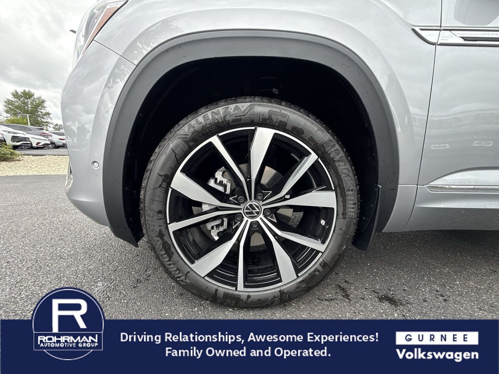 2026 Volkswagen Atlas Cross Sport 2.0T SEL Premium R-Line