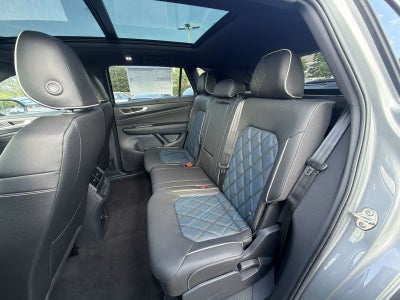 2026 Volkswagen Atlas Cross Sport 2.0T SEL Premium R-Line