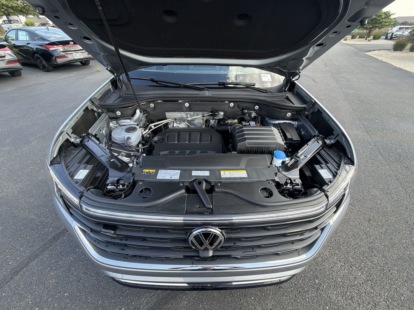 2026 Volkswagen Atlas Cross Sport 2.0T SEL Premium R-Line