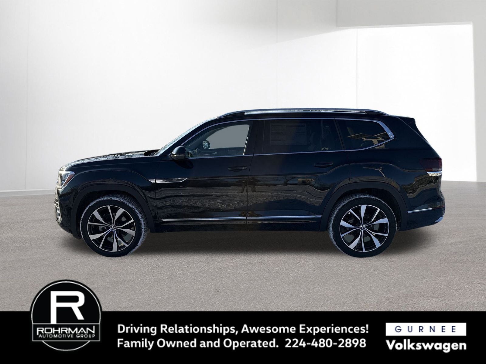 2026 Volkswagen Atlas 2.0T SEL Premium R-Line