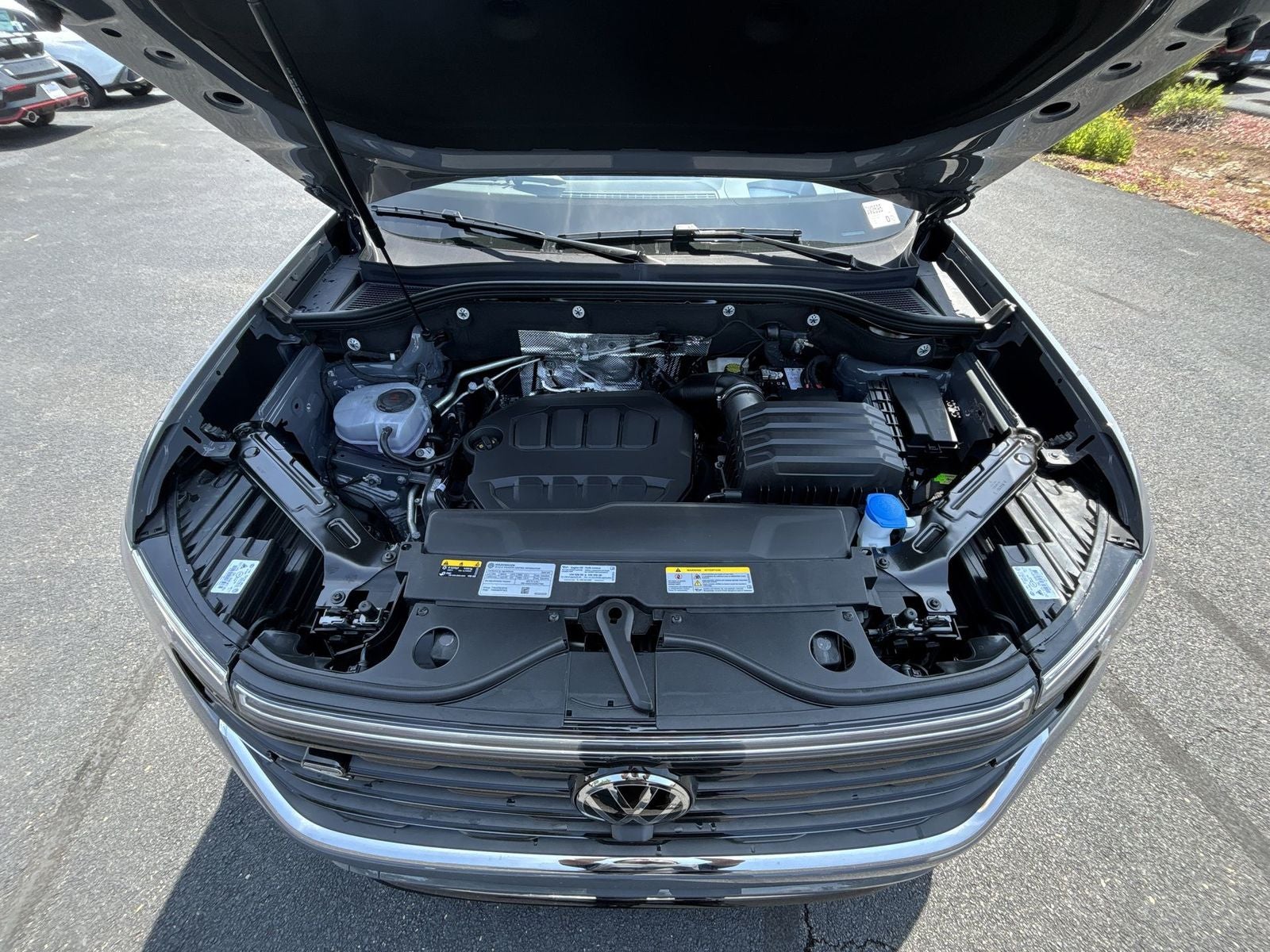 2026 Volkswagen Atlas 2.0T SEL Premium R-Line