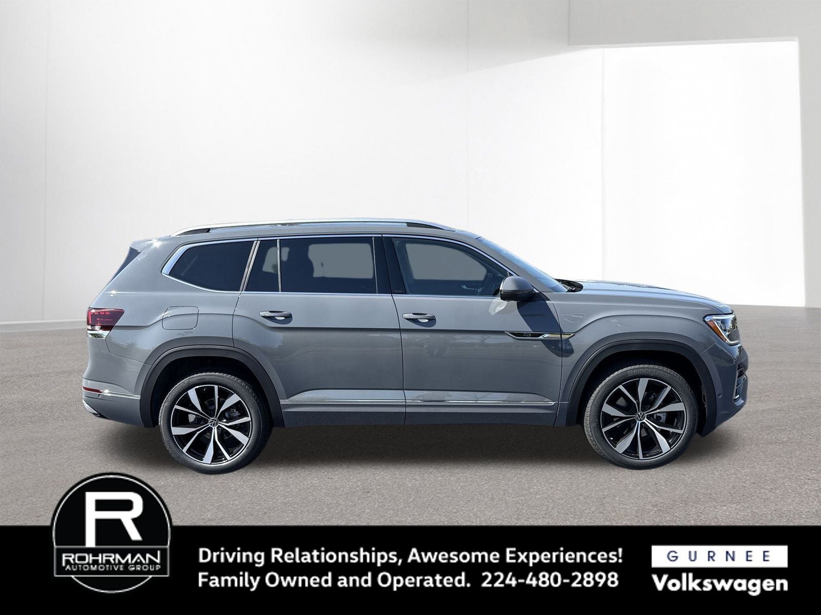2026 Volkswagen Atlas 2.0T SEL Premium R-Line