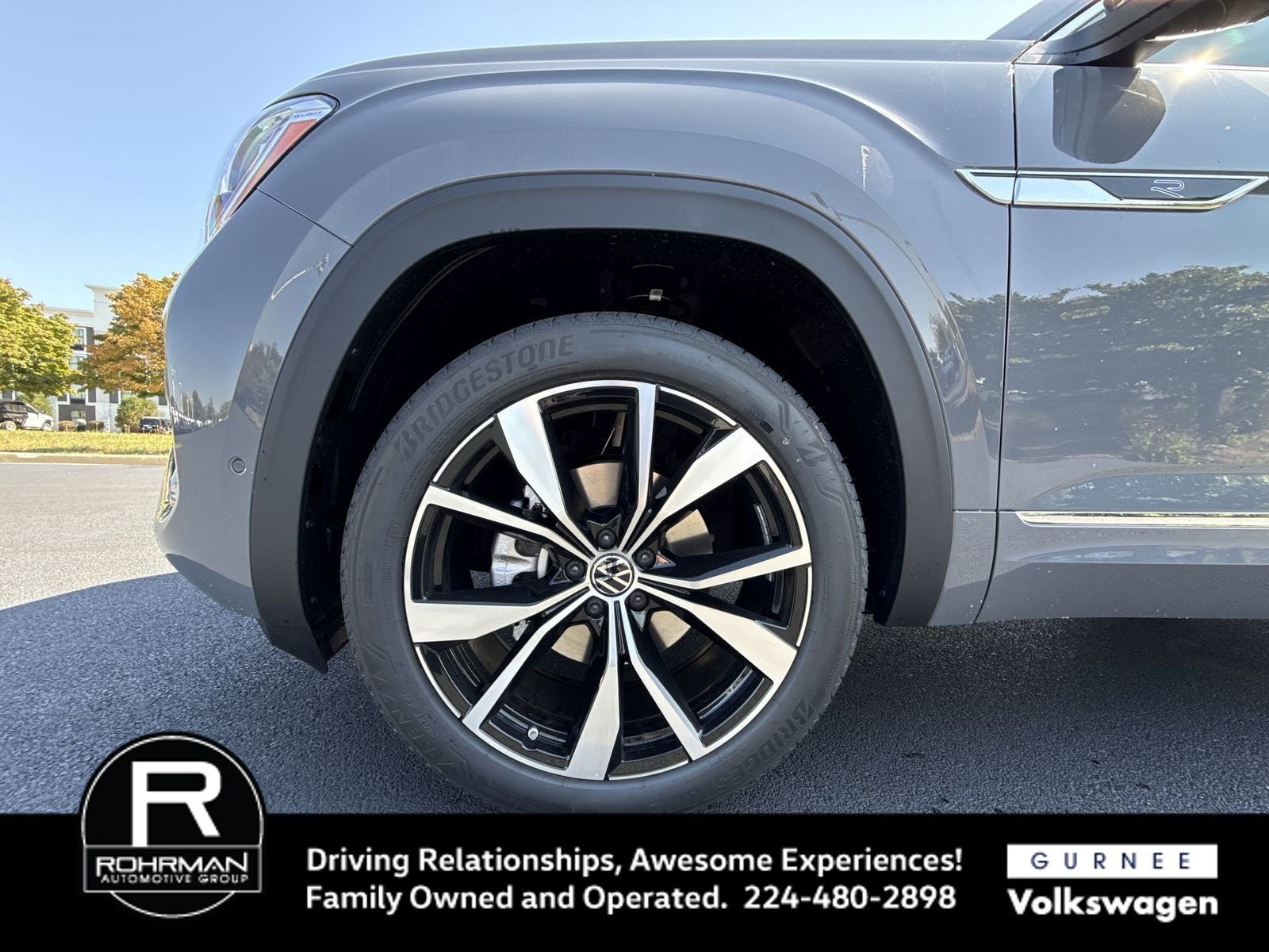 2026 Volkswagen Atlas 2.0T SEL Premium R-Line