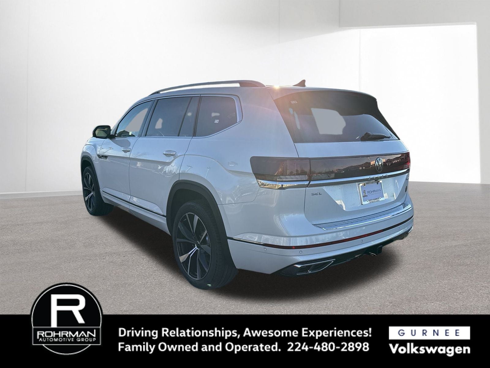 2026 Volkswagen Atlas 2.0T SEL Premium R-Line