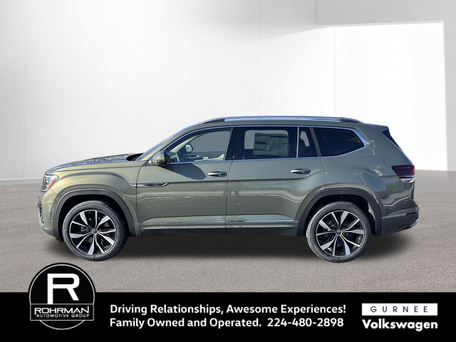 2026 Volkswagen Atlas 2.0T SEL Premium R-Line