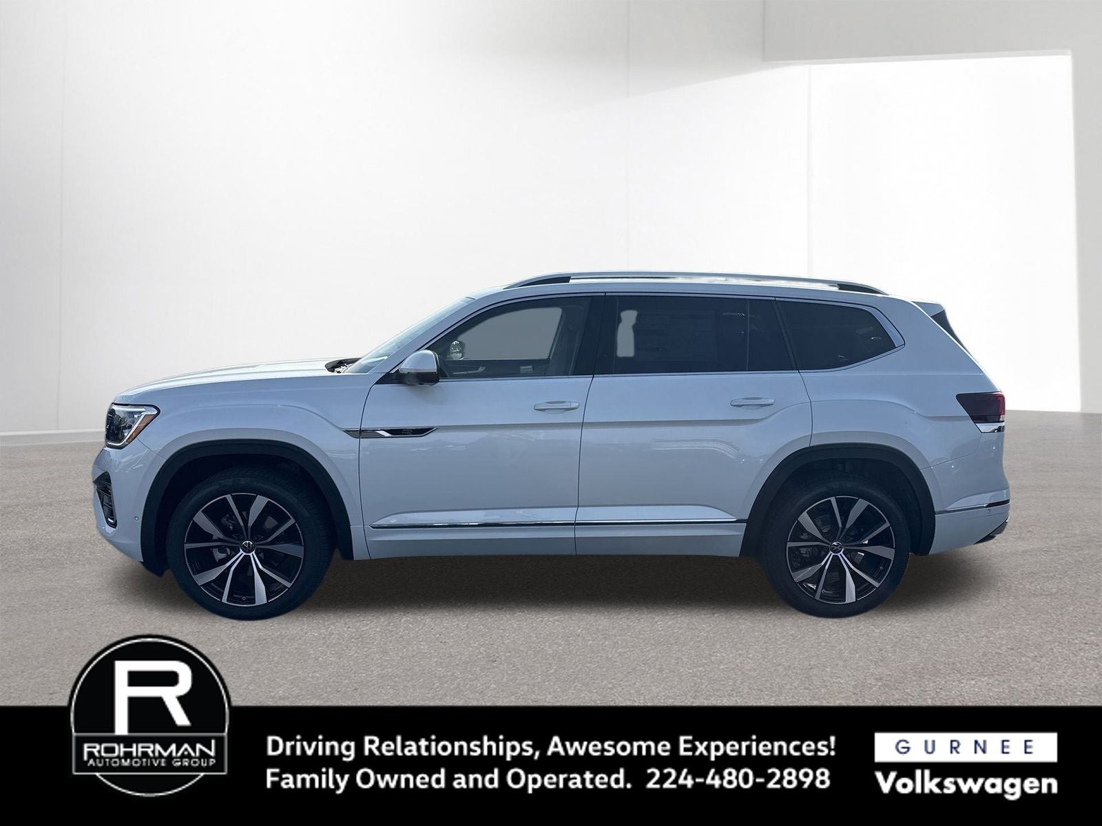 2026 Volkswagen Atlas 2.0T SEL Premium R-Line