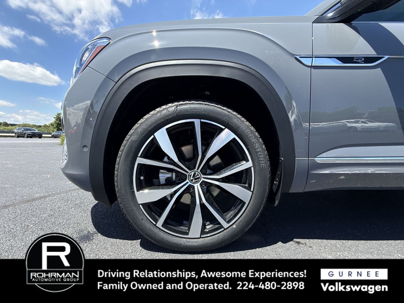 2026 Volkswagen Atlas 2.0T SEL Premium R-Line