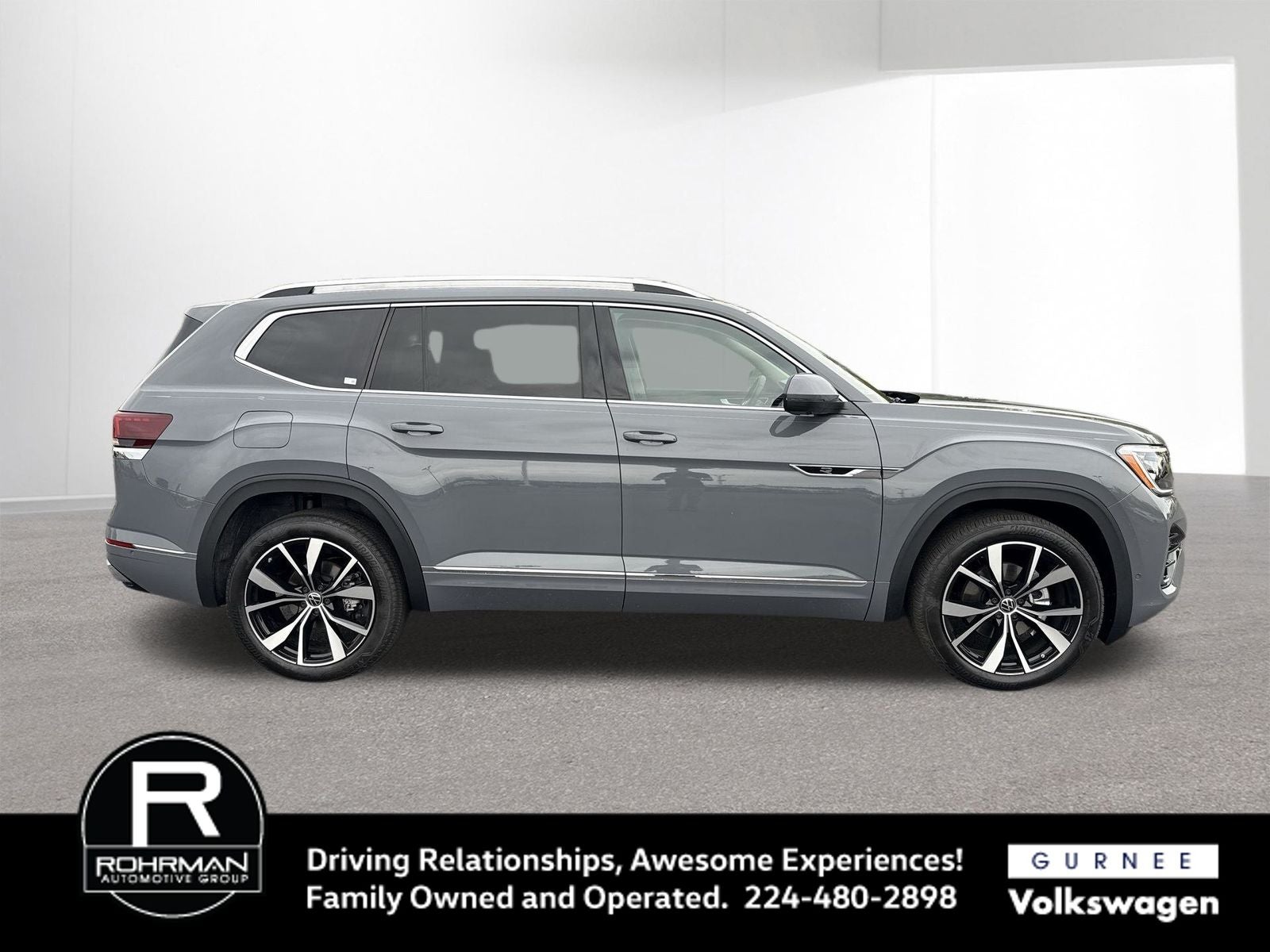 2026 Volkswagen Atlas 2.0T SEL Premium R-Line