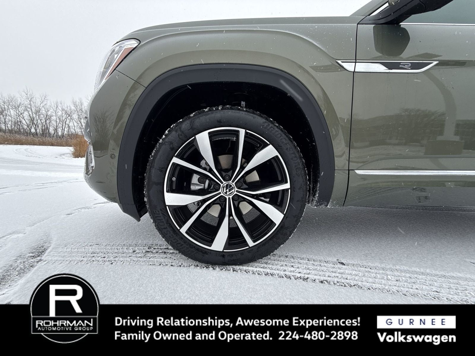 2026 Volkswagen Atlas 2.0T SEL Premium R-Line
