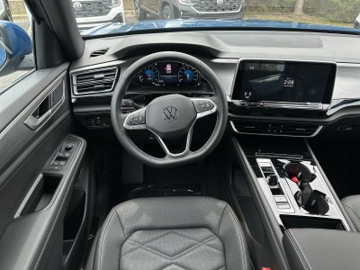 2025 Volkswagen Atlas Cross Sport 2.0T SE w/ Technology