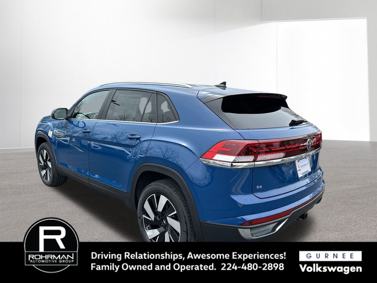 2025 Volkswagen Atlas Cross Sport 2.0T SE w/ Technology