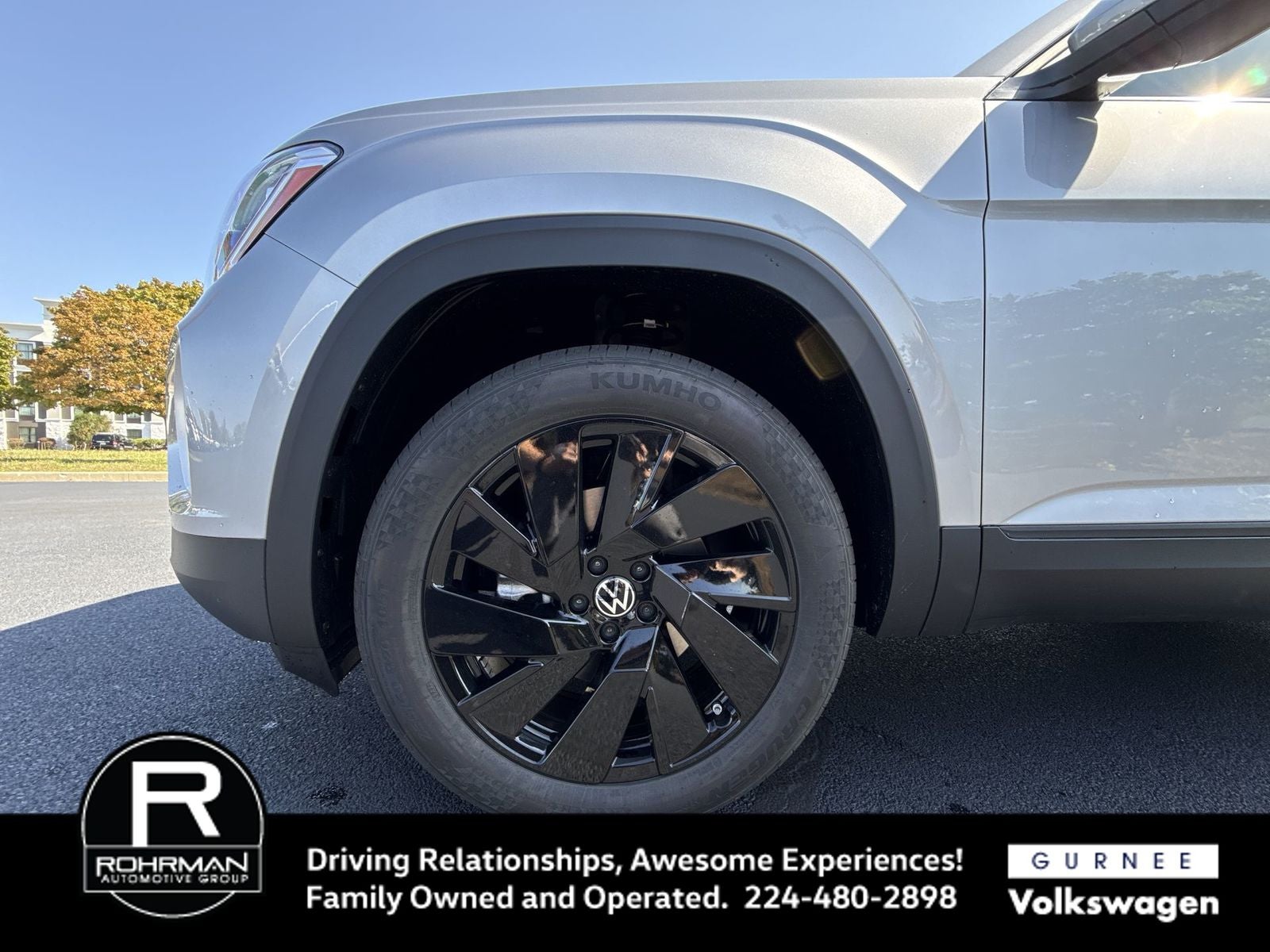 2026 Volkswagen Atlas 2.0T SE w/ Technology