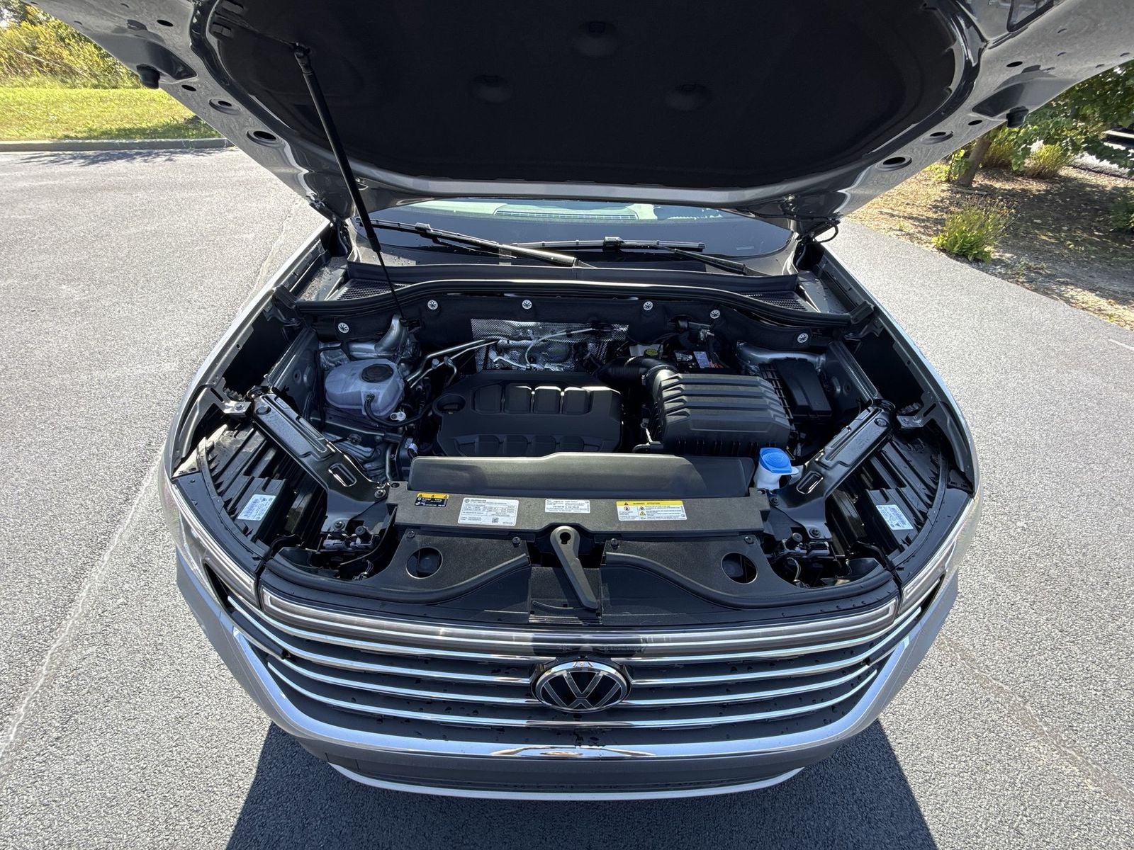 2026 Volkswagen Atlas 2.0T SE w/ Technology