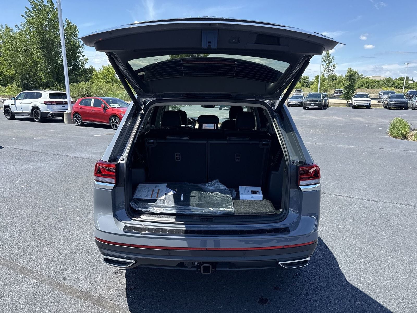 2026 Volkswagen Atlas 2.0T SE W/TECHNOLOGY