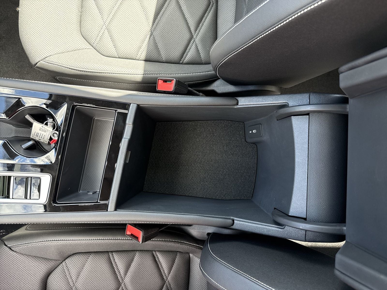 2026 Volkswagen Atlas 2.0T SE w/ Technology