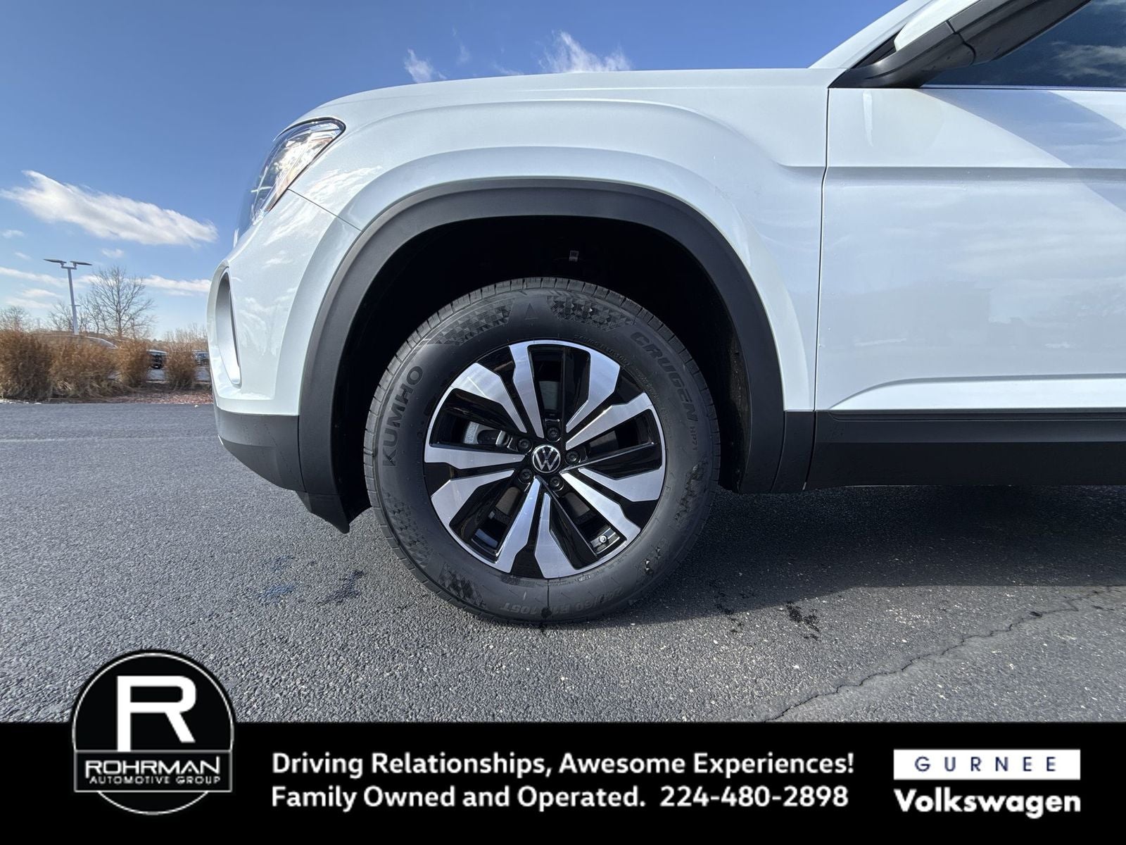 2026 Volkswagen Atlas 2.0T SE