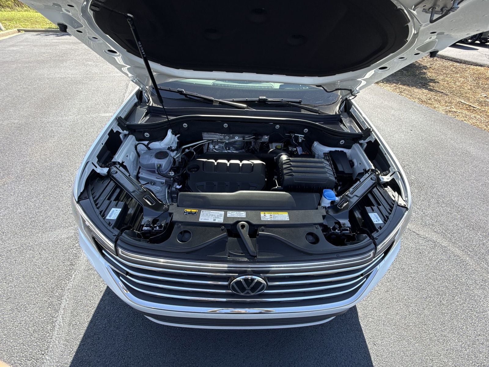 2026 Volkswagen Atlas 2.0T SE