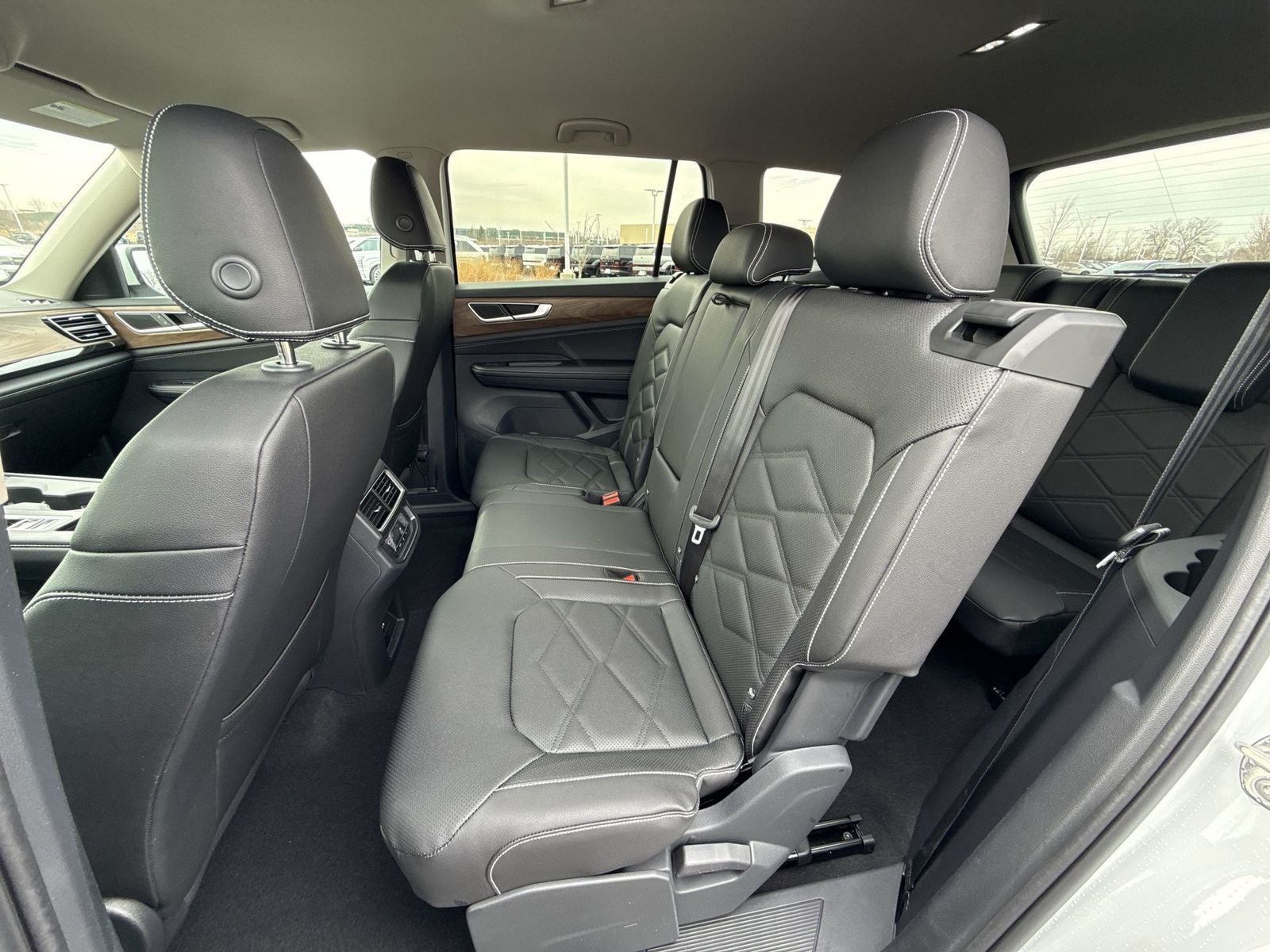 2026 Volkswagen Atlas 2.0T SE