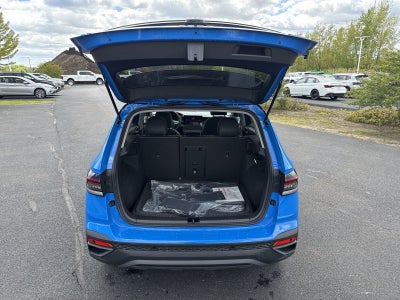 2026 Volkswagen Taos 1.5T SE Black