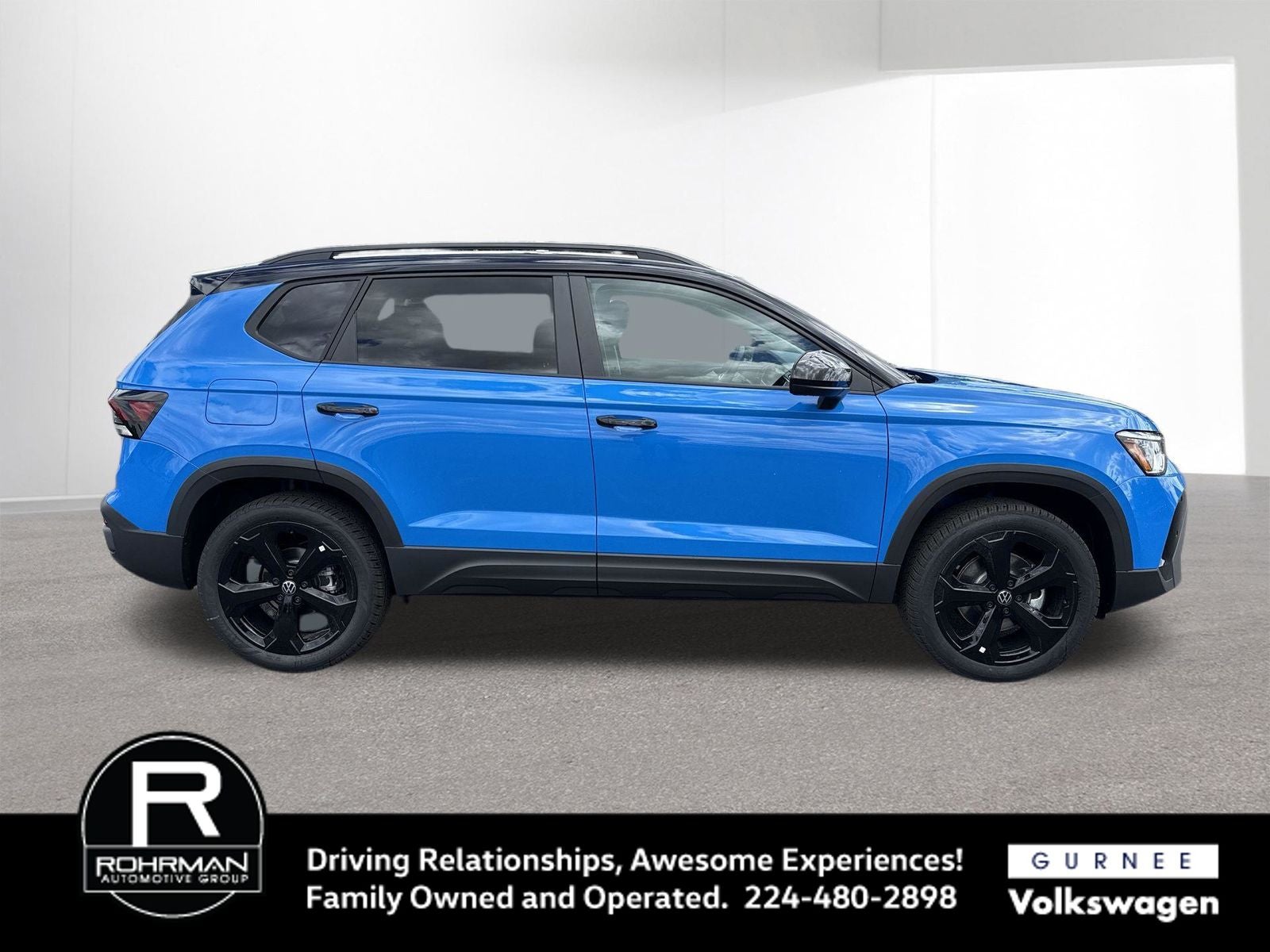 2026 Volkswagen Taos 1.5T SE Black