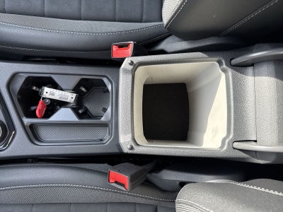 2026 Volkswagen Taos 1.5T SE Black